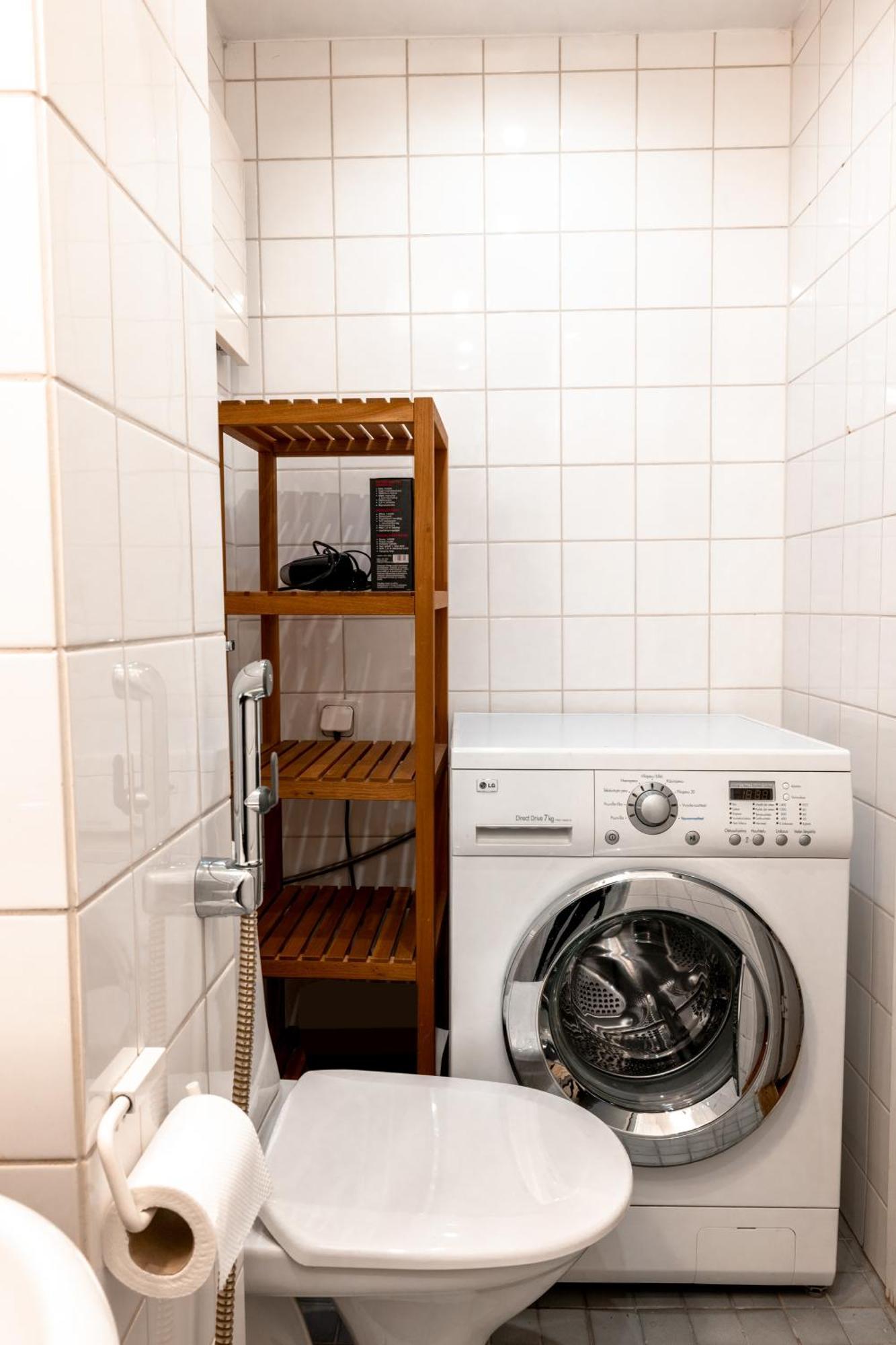 2Ndhomes Cozy And Compact Studio In Kamppi เฮลซิงกิ ภายนอก รูปภาพ